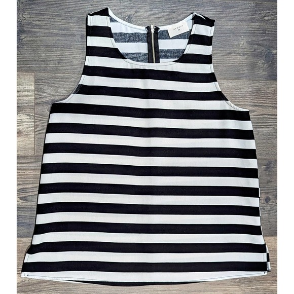 Everly Black and white Striped Blouse Women's size Large - Picture 1 of 5
